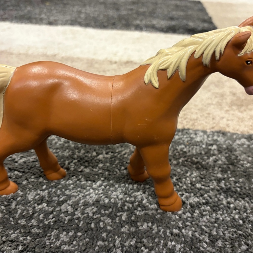 Learning Resources Jumbo Farm Animal Horse Clydesdale